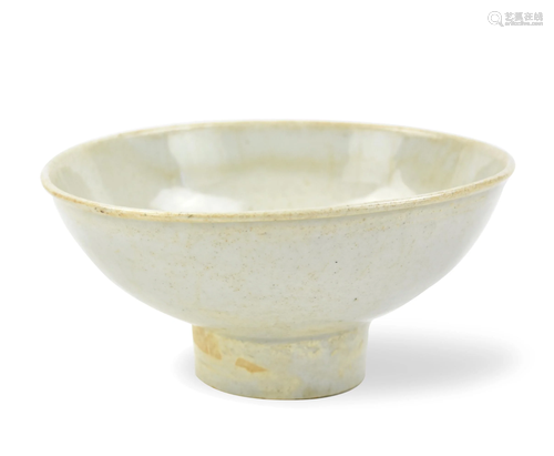 Chinese Qingbai Glazed Stem Bowl, Yuan Dynasty