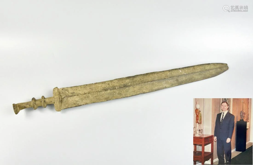 Chinese Bronze Sword w/ Inscription, Shang Dynasty