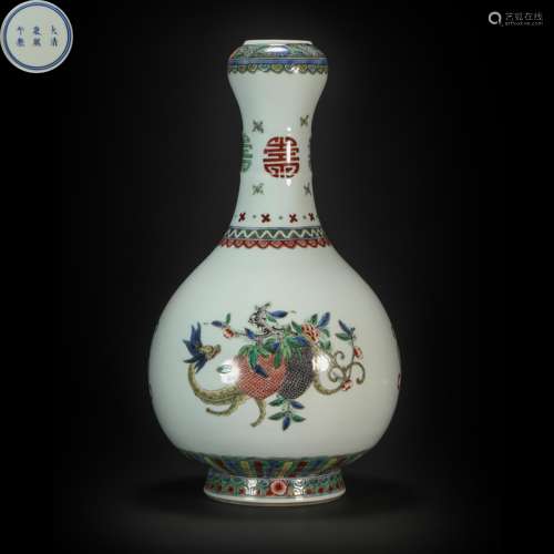 Famille Rose Garlic Vase from Qing