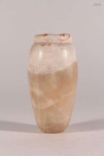 Vase cylindro-conique sur fond plat, court col ourlé Albâtre...