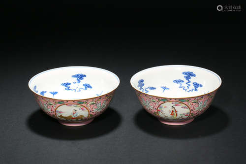 A large bowl of Qing Dynasty famille rose figures opening th...