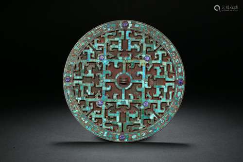 Bronze Mirror Inlaid with Turquoise Stone in Han Dynasty