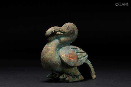 Bronze bird-shaped ornaments in the Han Dynasty