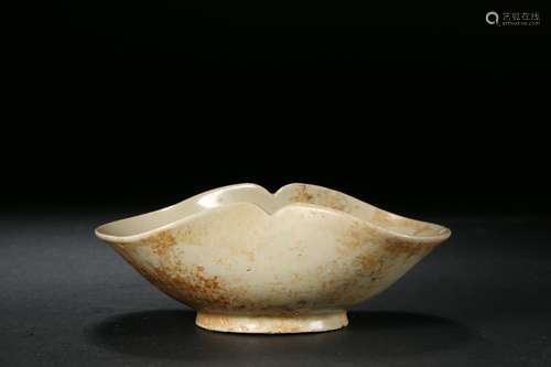 Celadon Bowl with Flower Mouth  Song Dynasty