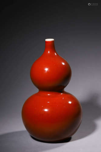 A Sacrificial Red-Glaze Double Gourd-Shaped Vase