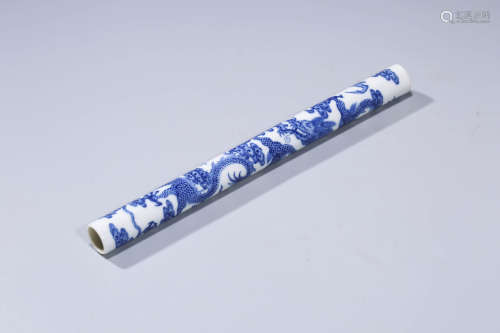 A Blue And White Dragon Penholder