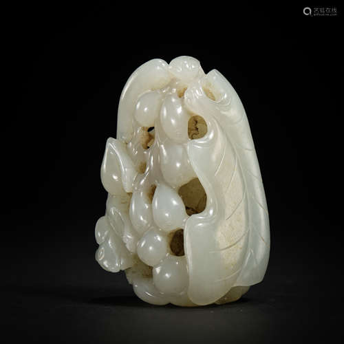 HETIAN JADE PENDANT, QING DYNASTY, CHINA