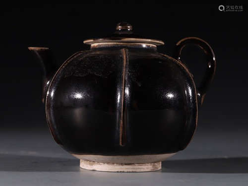 DING YAO BLACK GLAZE POT