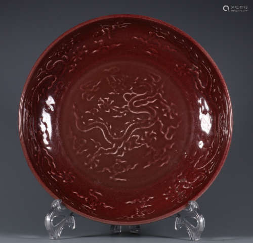 RED GLAZE PLATE WITH DRAGON PATTERN