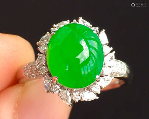 ICY JADEITE&DIAMOND RING