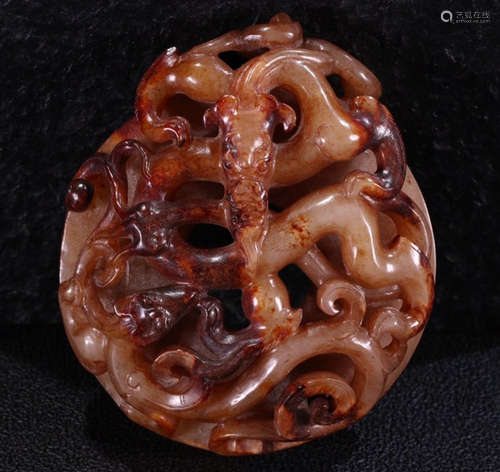 ANTIQUE JADE BI CARVED WITH BEAST