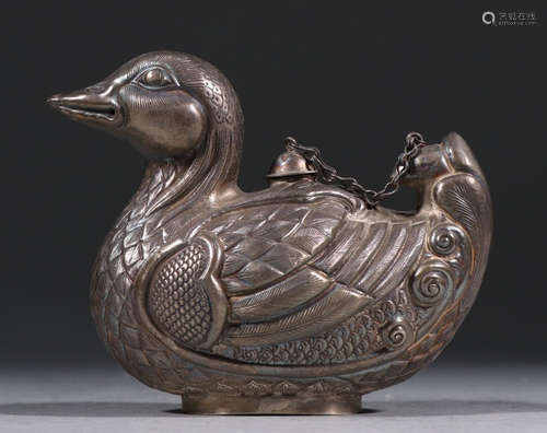 SILVER BRUSH WASHER SHAPED WITH DUCK