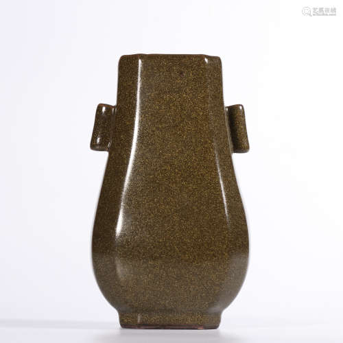 Chinese Tea Dust Glazed Porcelain Vase