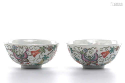 Chinese Famille Rose Porcelain Bowl, Pair