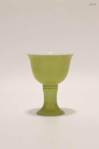 chinese yellow glazed porcelain goblet