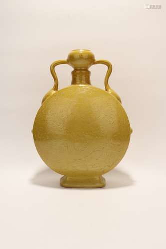 chinese yellow glaze porcelain moonflask