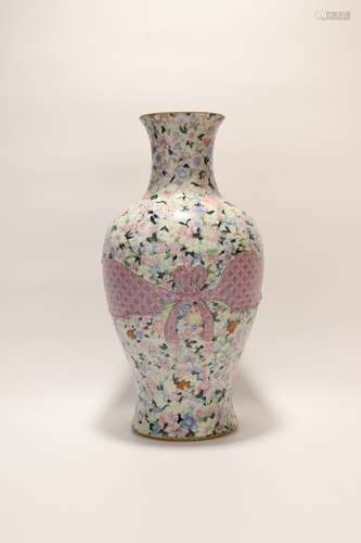 chinese famille rose porcelain vase