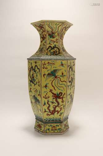 chinese famille rose porcelain hexagonal vase