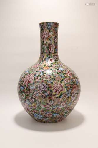 chinese famille rose porcelain globular vase