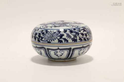 chinese blue and white porcelain rouge box