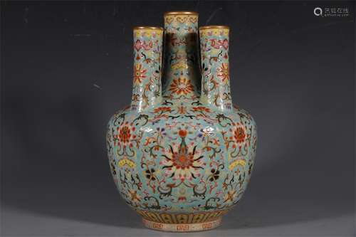 FIVE HOLE VASE WITH COLORFUL FLOWER PATTERNS