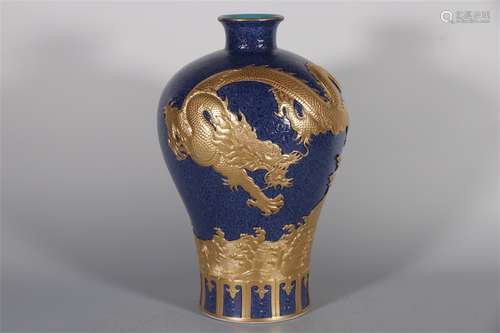 BLUE GLAZED GOLDEN DRAGON DECORATED PLUM VASE