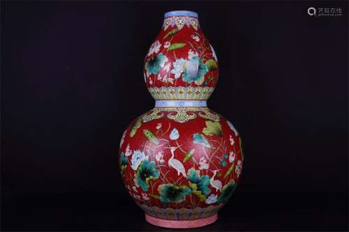 GOURD BOTTLE WITH RED GROUND PINK COLOR AND LOTUS POND PATTE...