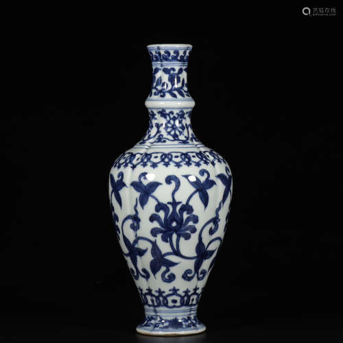 Chinese Blue White Porcelain Vase