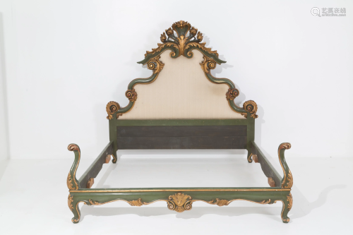 Green lacquered wood bed. Baroque style. 20th c
