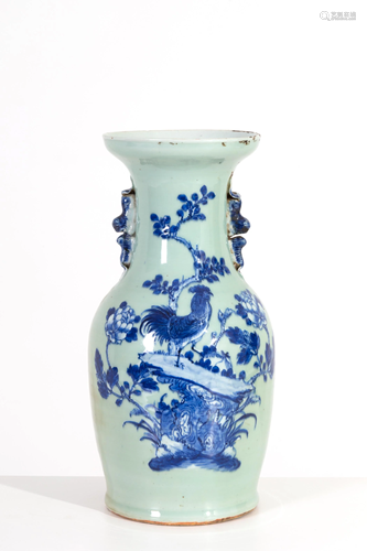 Celadon vase with blue decorations. China. 19th c