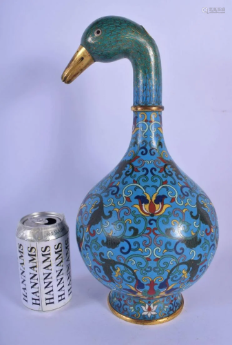 AN EARLY 20TH CENTURY CHINESE CLOISONNE ENAMEL DUCK