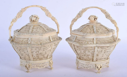 A RARE PAIR OF 19TH CENTURY CHINESE CARVED IVORY