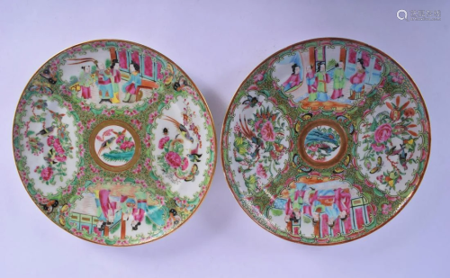A PAIR OF 19TH CENTURY CHINESE CANTON FAMILLE ROSE