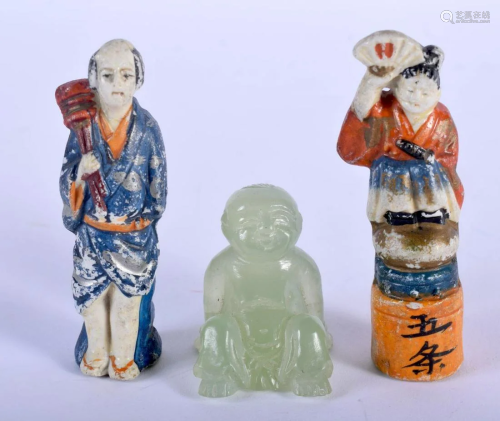 A PAIR OF JAPANESE TAISHO PERIOD PORCELAIN FIGURES