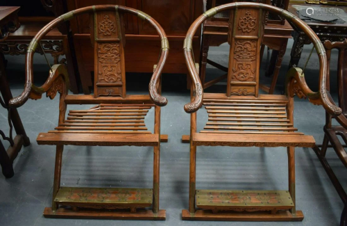 A PAIR OF EARLY C20TH CHINESE HORSESHOE BACKED