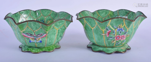 A PAIR OF EARLY 20TH CENTURY CHINESE CANTON ENAMEL