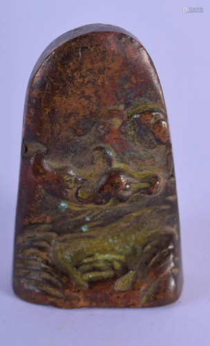 A CHINESE BRONZE SEAL 20th Century. 5 cm x 3.5 cm.