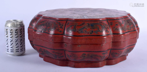 AN EARLY 20TH CENTURY CHINESE CARVED AND PAINTED