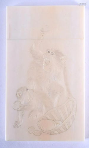 A 19TH CENTURY JAPANESE MEIJI PERIOD CARVED IVORY CARD