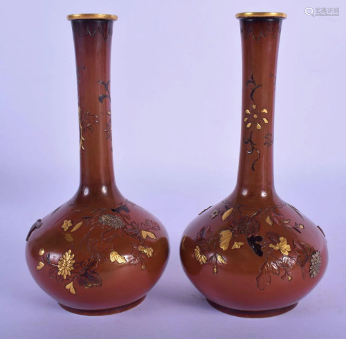 A SMALL PAIR OF 19TH CENTURY JAPANESE MEIJI PERIOD