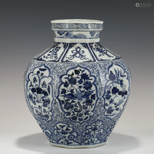 YUAN BLUE & WHITE FLORAL OCTAGONAL PORCELAIN JAR