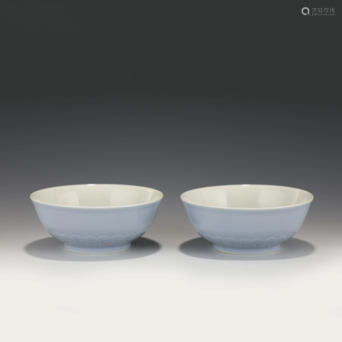 PAIR YONGZHENG SKY-BLUE GLAZED BOWLS