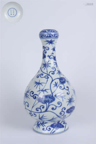 A BLUE AND WHITE BAMBOO AND RUYI GARLIC-HEAD-SHAPED BOTTLE V...