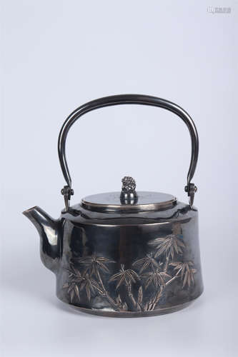 A SILVER BAMBOO LOOP-HANDLE POT