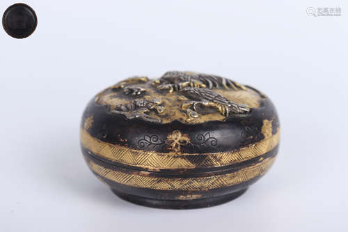 A PARCEL-GILT BRONZE CARP CIRCULAR BOX AND COVER