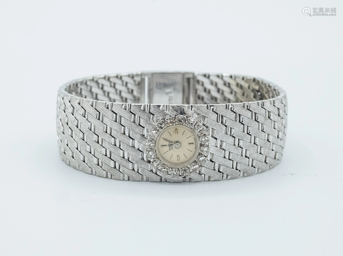 Sarcar Geneve. A diamonds and 18k. white gold ladies