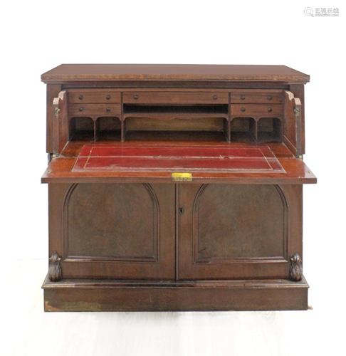 A 19th century Victorian period mahogany writing desk