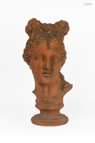 A classic style bust of the Capitoline Venus circa 1900