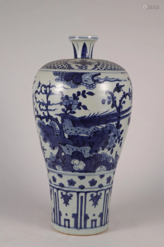 CHINESE PORCELAIN BLUE AND WHITE BIRD AND FLOWER