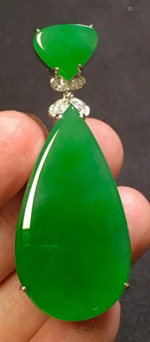 ICY GREEN JADEITE PENDANT